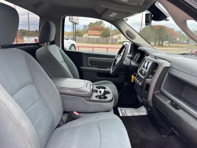 2013 RAM 1500 ST