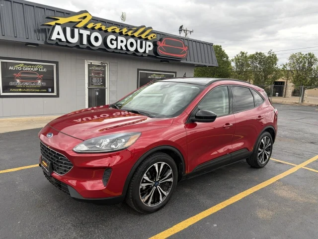 2021 FORD Escape SE
