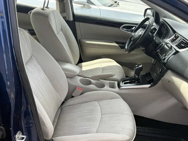 2016 NISSAN Sentra