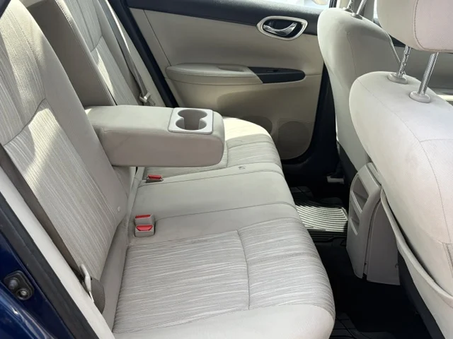 2016 NISSAN Sentra