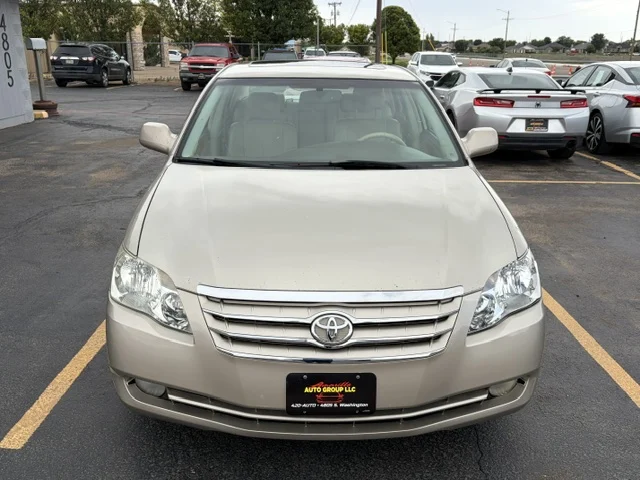 2006 TOYOTA Avalon